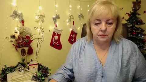 Milena online show from 12/18/25, 06:19