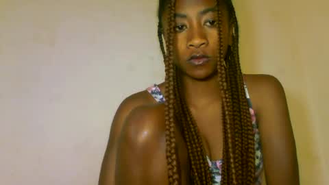 milennah online show from 06/06/26, 10:53