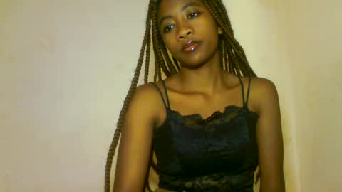milennah online show from 06/09/26, 08:15