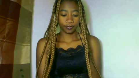 milennah online show from 07/02/26, 12:11