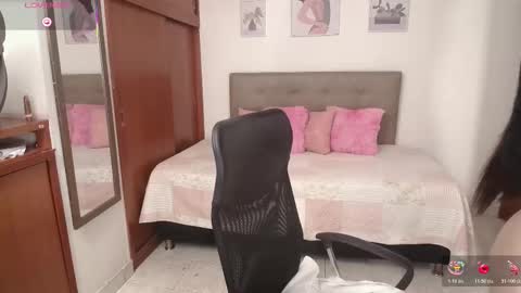 Miley online show from 12/17/25, 02:12