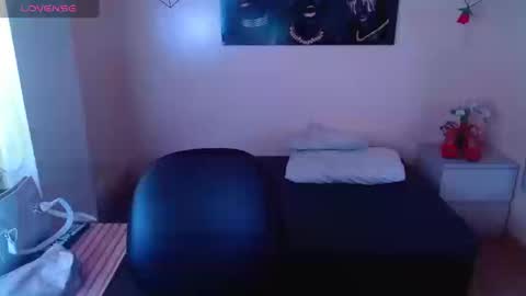 Snapshot of miley_clarck chatting on 03/25/26, 01:06 Miley online show from 03/25/26, 01:06