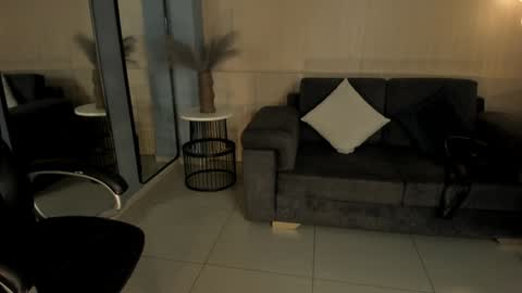 Snapshot of mileycruz_ chatting on 12/15/24, 03:34 Miley Cruz IG miley model23 online show from 12/15/24, 03:34