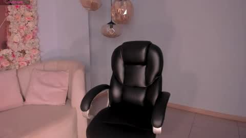 Miley Cruz  IG miley model23 online show from 04/11/26, 07:29