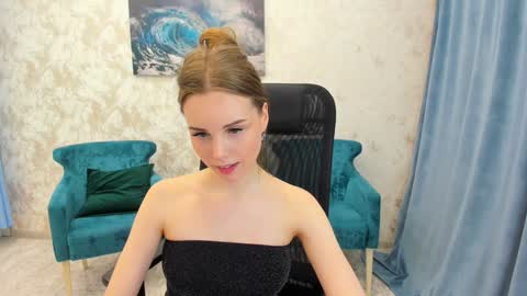 mileygloss online show from 02/04/25, 06:38