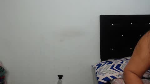 Anay velez online show from 03/23/26, 05:11