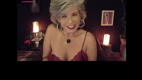 Fabiola online show from 05/12/26, 01:47
