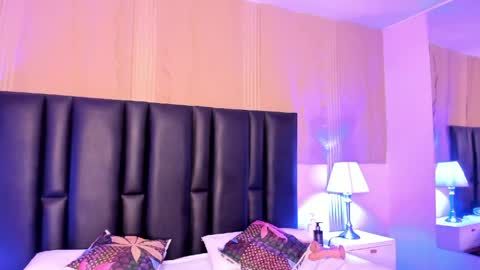 milf_meli online show from 04/27/26, 11:08