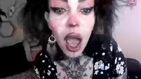 Isabella online show from 09/25/25, 01:59