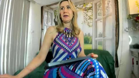 ASHLEY online show from 04/19/26, 01:10