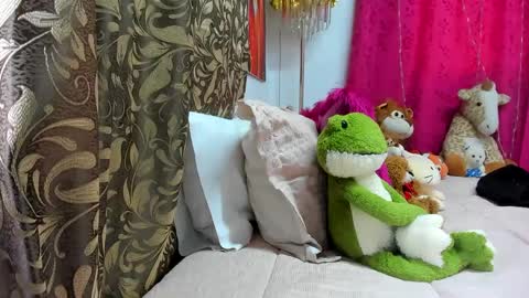 Snapshot of milfboobs_10 chatting on 10/01/25, 08:59 Nakary Bustamante online show from 10/01/25, 08:59