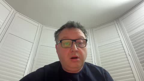 Snapshot of milfmanimal chatting on 01/23/25, 07:00 BigTom69 online show from 01/23/25, 07:00