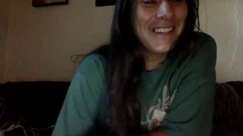Snapshot of milfsfreaky69 chatting on 06/25/26, 12:42 BabygirlsFreaky online show from 06/25/26, 12:42