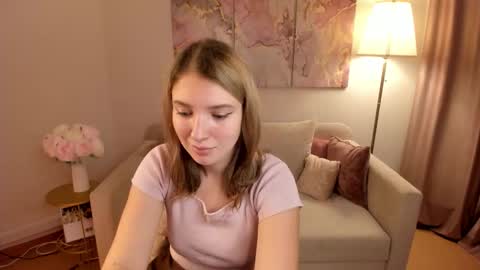 milinafox online show from 10/10/25, 01:04