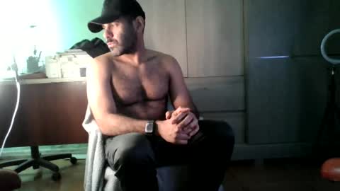 Snapshot of militaryx chatting on 07/17/26, 05:03 militaryx online show from 07/17/26, 05:03