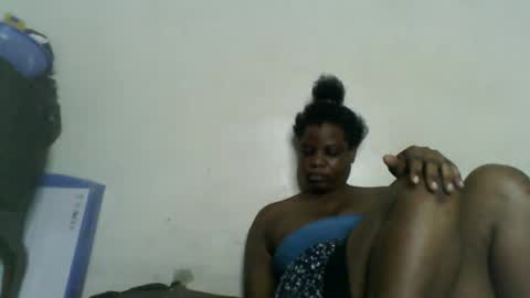 kinwity online show from 12/22/24, 12:05