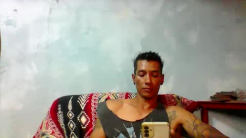 Snapshot of milkhammer chatting on 04/21/26, 10:12 Hammer online show from 04/21/26, 10:12