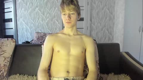 Isaac online show from 01/22/25, 05:59