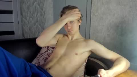 Snapshot of milkiwy chatting on 03/01/25, 05:52 Isaac online show from 03/01/25, 05:52