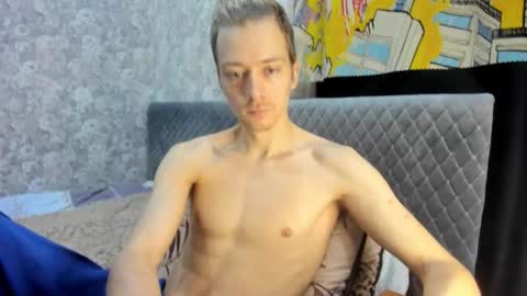 Snapshot of milkiwy chatting on 11/16/25, 05:24 Isaac online show from 11/16/25, 05:24