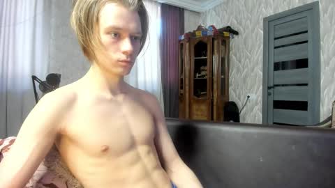 Snapshot of milkiwy chatting on 01/07/26, 07:11 Isaac online show from 01/07/26, 07:11