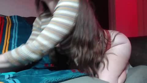 milknhunnny online show from 01/24/25, 05:53