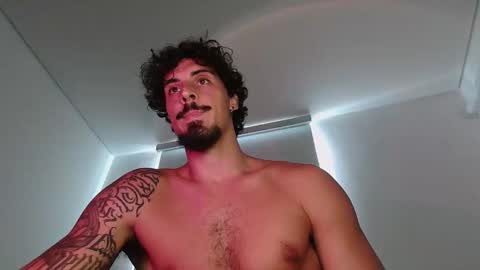 milkoffee online show from 03/26/26, 08:25