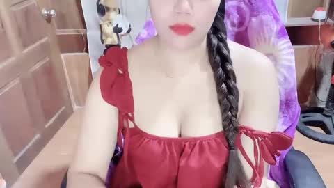 Snapshot of milks990 chatting on 04/04/26, 05:16 milks990 online show from 04/04/26, 05:16