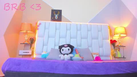 Snapshot of milkwhore1 chatting on 09/24/25, 12:30 Michelle online show from 09/24/25, 12:30