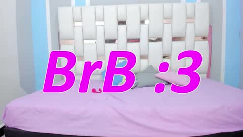 Snapshot of milkwhore1 chatting on 10/21/25, 08:09 Michelle online show from 10/21/25, 08:09