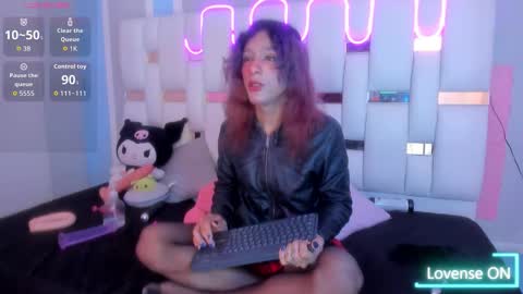 Snapshot of milkwhore1 chatting on 01/13/26, 06:24 Michelle online show from 01/13/26, 06:24