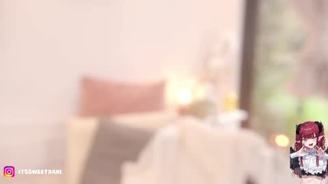 milky_0 online show from 07/13/26, 07:27