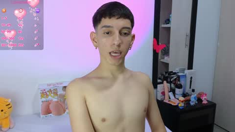 Snapshot of milky__boy_ chatting on 12/05/24, 04:31 H A R O L D online show from 12/05/24, 04:31