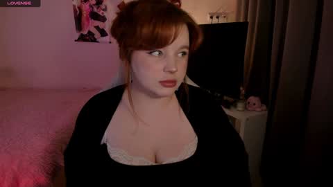 Lisa online show from 02/01/25, 06:19