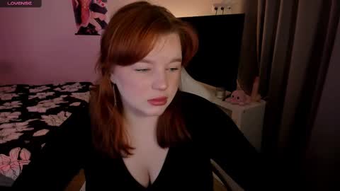 Lisa online show from 03/10/25, 05:43