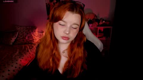 Lisa online show from 10/11/25, 02:59