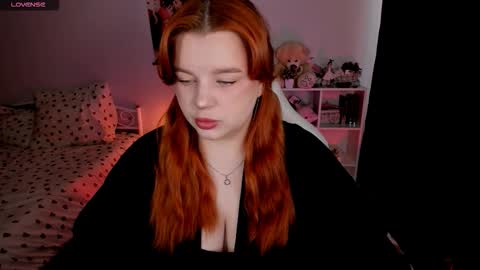 Lisa online show from 10/21/25, 05:30