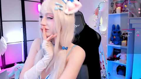 milky cute online show from 02/18/26, 12:39