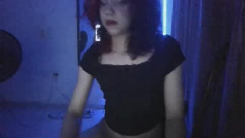 Snapshot of milkysam66 chatting on 10/12/25, 04:00 milkysam66 online show from 10/12/25, 04:00