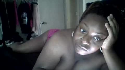 Pretty wet brown online show from 06/24/26, 08:41
