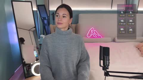 Snapshot of milla_kuni chatting on 02/22/25, 09:37 Mila online show from 02/22/25, 09:37