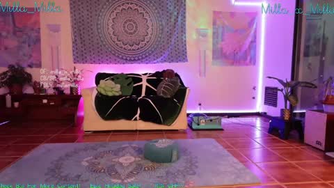 Snapshot of milla_milla chatting on 12/17/24, 03:06 milla_milla online show from 12/17/24, 03:06