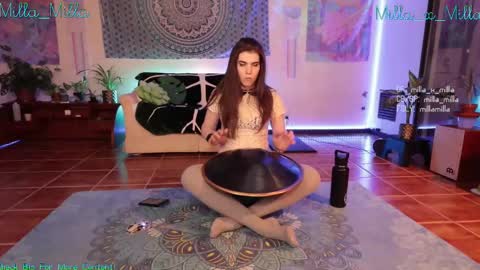 Snapshot of milla_milla chatting on 02/10/25, 03:46 milla_milla online show from 02/10/25, 03:46