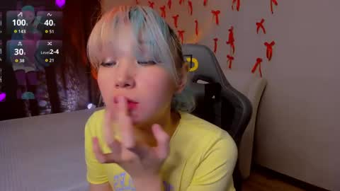 Milla or just Mi online show from 04/16/26, 01:01