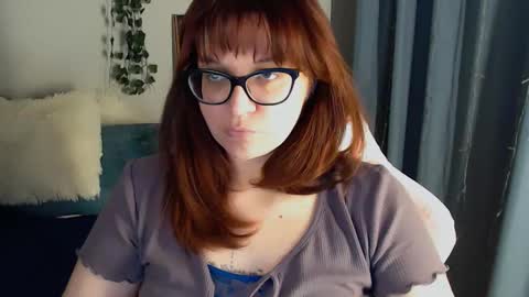 Milla online show from 03/02/25, 08:07