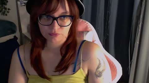 Milla online show from 11/02/25, 05:15