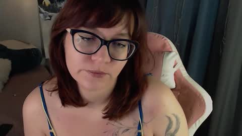 Milla online show from 02/21/26, 07:59