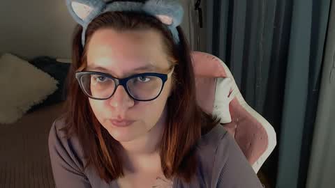 Milla online show from 04/10/26, 12:10