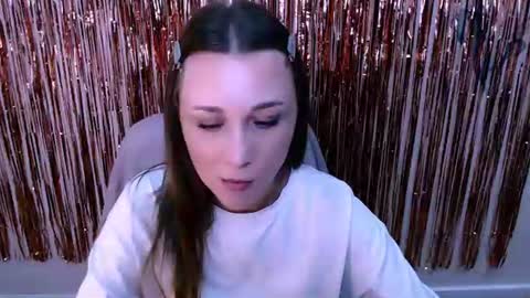 Milla online show from 07/21/26, 10:17
