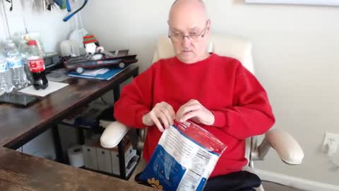 Snapshot of millenium0129 chatting on 01/14/25, 06:28 millenium0129 online show from 01/14/25, 06:28